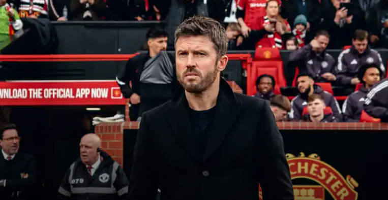 MU Lupa Cara Kalah, Michael Carrick Kesurupan Sir Alex Ferguson?