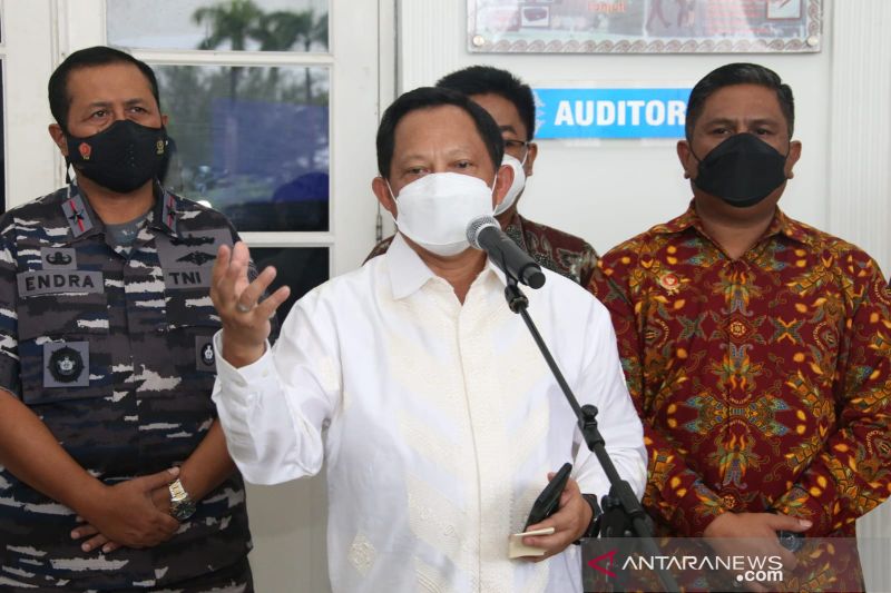 Mendagri Diminta Klarifikasi Terkait APDESI Deklarasi Jokowi 3 Periode