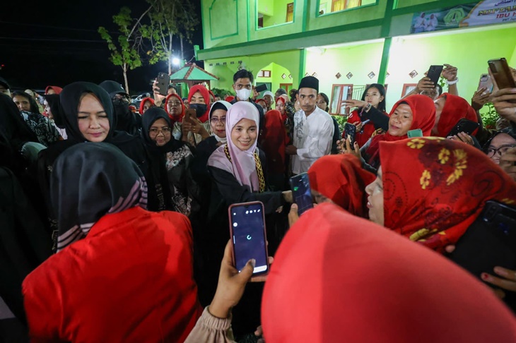 Setelah Berkegiatan di Lampung, Atikoh Ganjar Pilih Menginap di Ponpes Miftahul Huda
