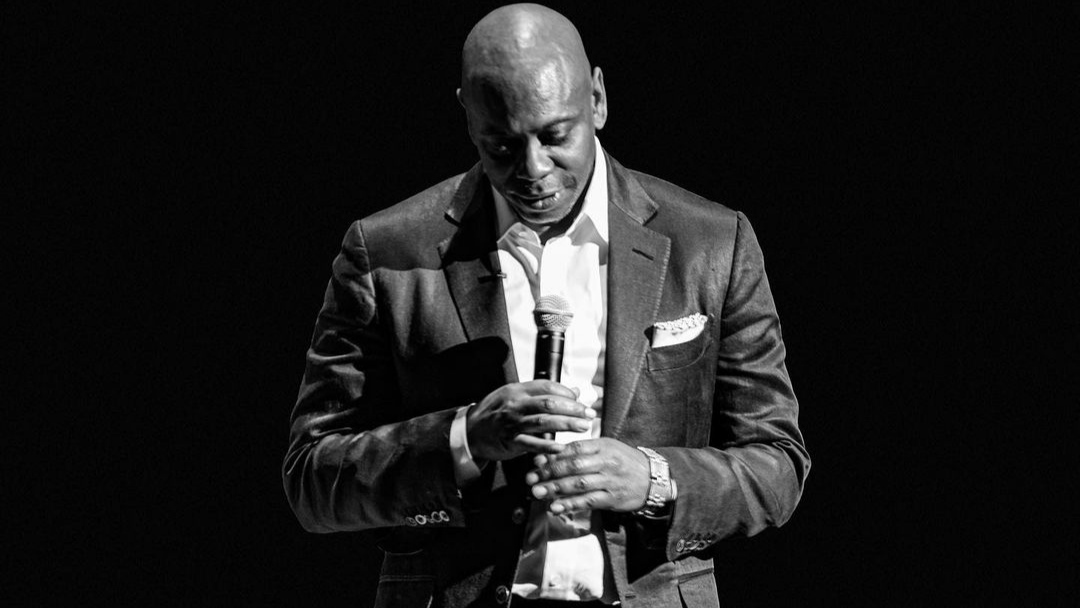 Kemenangan Kontroversial Komedian Dave Chappelle di Grammy Awards 2024