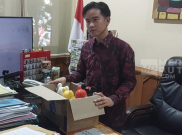 Gibran Kemasi Kantor, Tinggalkan Mobdin dan Bawa Pulang Tamiya serta Kucing 