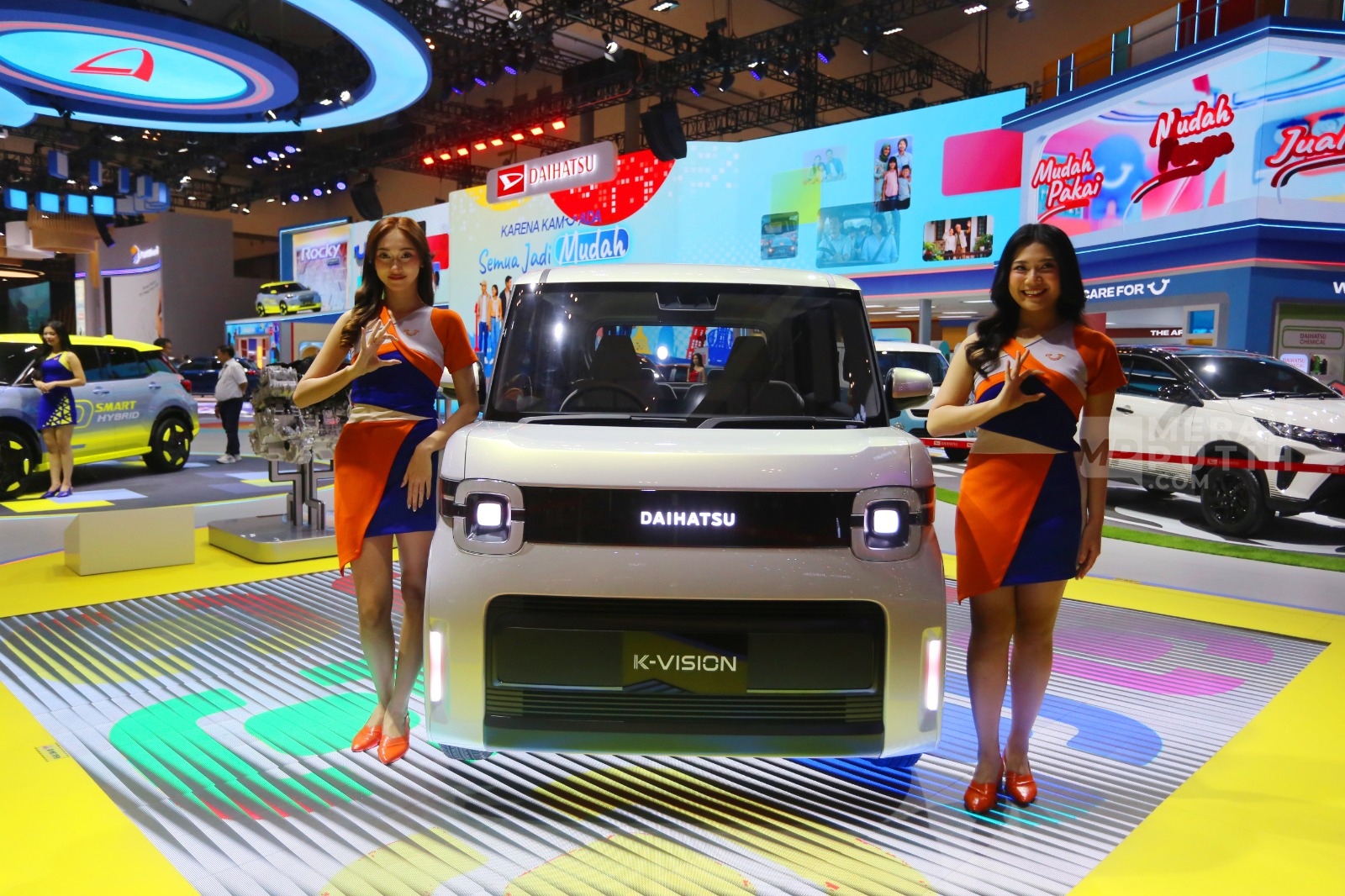 MVP Ringkas Daihatsu K-Vision Mejeng di GIIAS 2026, Usung Teknologi e-Smart Hybrid  