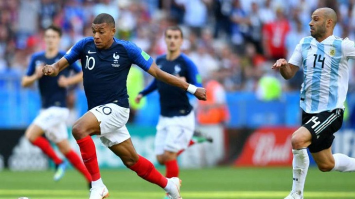 Didier Deschamps: Berlarilah Seperti Ronaldo, Mbappe!