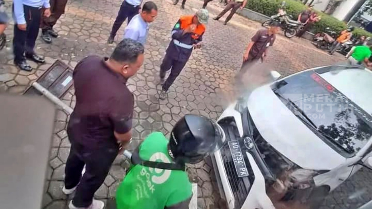 KA Batara Kresna Tabrak Mobil, Pengemudi dan Penumpang Selamat