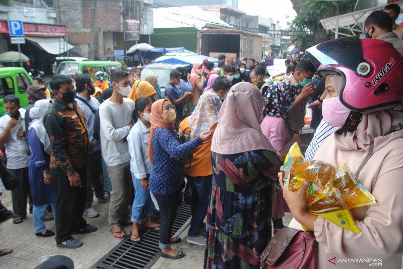 Harga Minyak Goreng Melambung, Kadin Dukung Dana Pungutan Ekspor Sawit Dipakai Subsidi