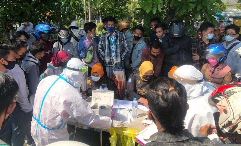 Menkes Perintahkan Pemda Turunkan Beban Rumah Sakit di Bangkalan