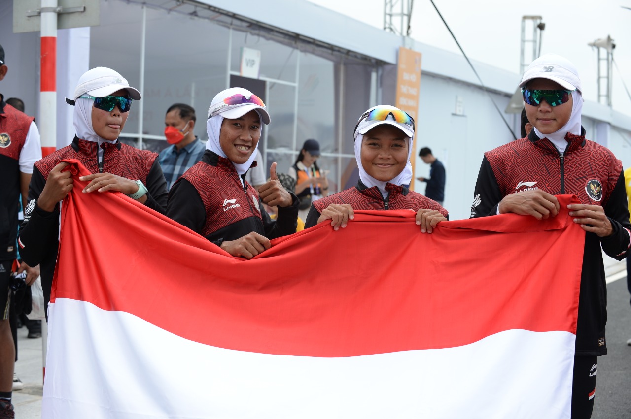 Beradu Cepat Dengan Vietnam, Tim Rowing Putri Harus Puas Raih Perak