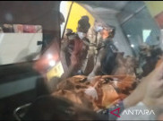 Evakuasi Darat Jasad Korban Helikopter Estindo Air Berjam-jam, Tiba di RS Bhayangkara Jumat Dini Hari