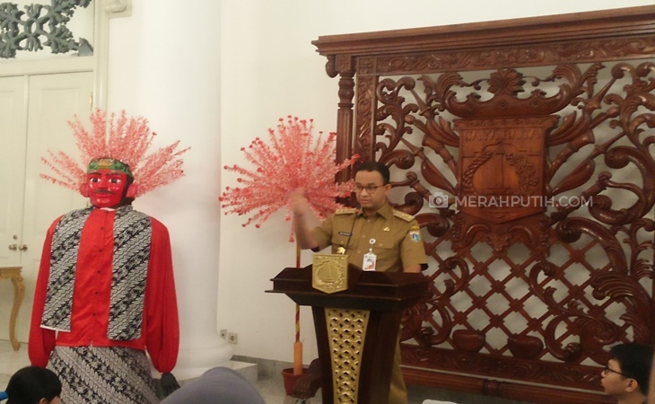 Ramah Difabel, Gubernur Anies Ganti JPO Bundaran HI dengan Pelican Crossing