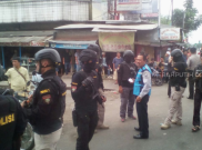Aksi Sweeping Dihalau Polisi, Sopir Angkot Kocar-kacir