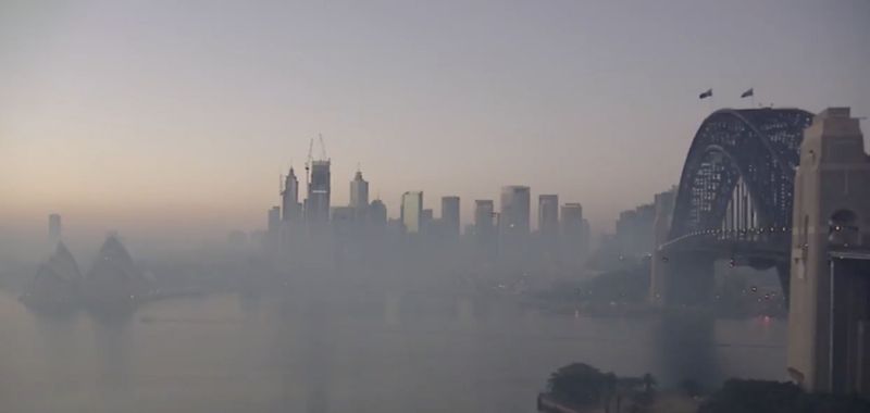 Polusi Udara Sydney saat Ini Setara Merokok 34 Batang Per Hari