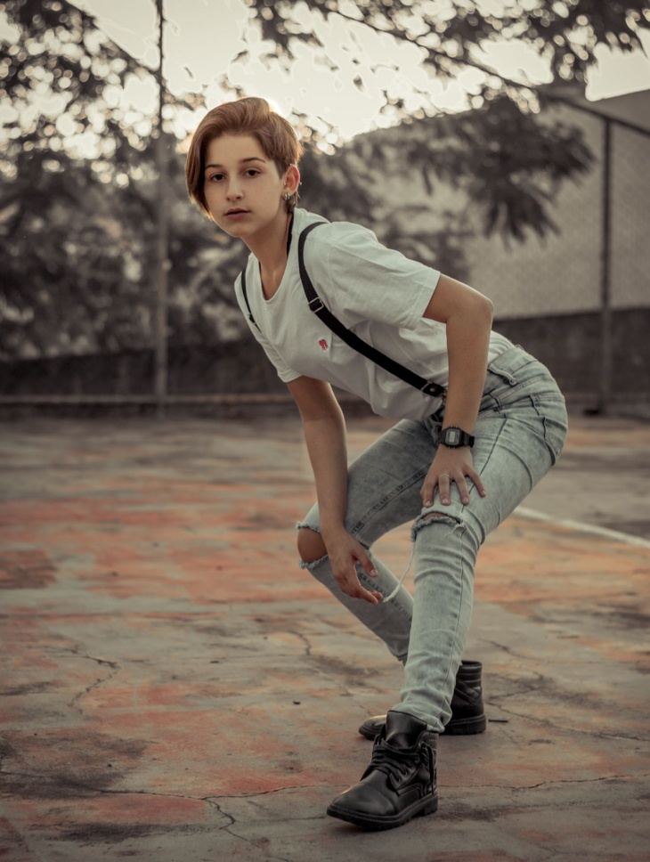 6 Inspirasi Gaya Rambut Pendek untuk Tampil Edgy