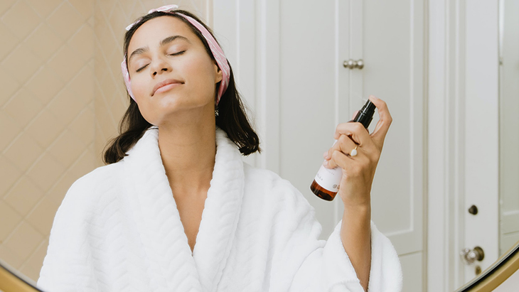Obsesi Kulit Glowing dan Jebakan Skincare Abal-Abal
