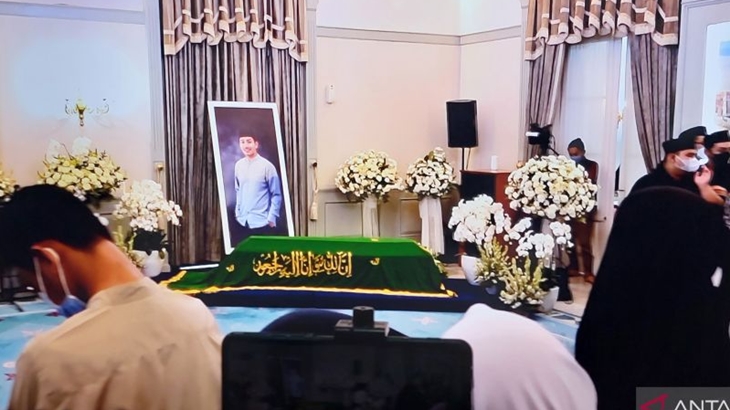Jenazah Putra Ridwan Kamil Disemayamkan di Ruang Kenegaraan Gedung Pakuan