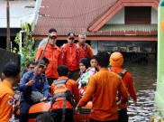 Ribuan Warga Makassar Mengungsi Akibat Dilanda Banjir