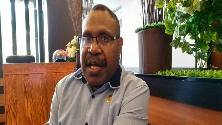 Ketua KPU Papua, Theodorus Kossay. (ANTARA/Evarukdijati)
