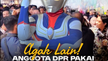 Agak Lain! Anggota DPR Terpilih Pakai Kostum Ultramen Saat Dilantik