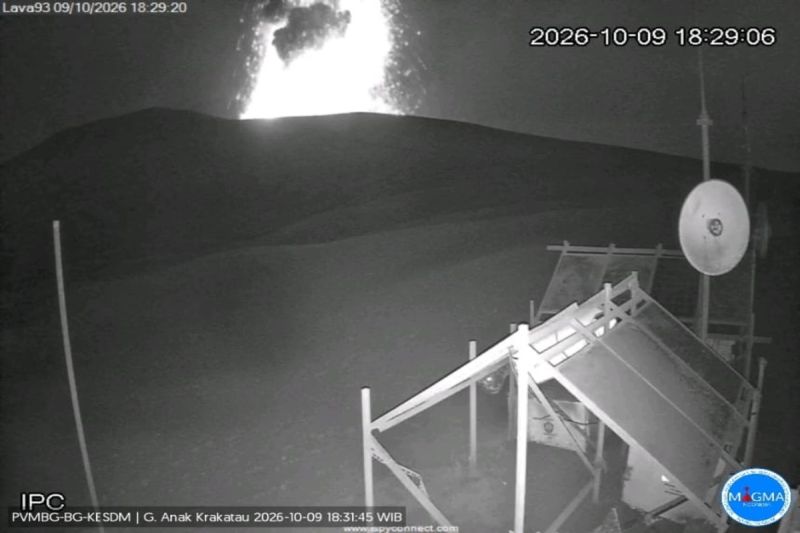 Jumat Malam Anak Krakatau Erupsi Beruntun Lagi, Jedanya Cuma 6 Menit  