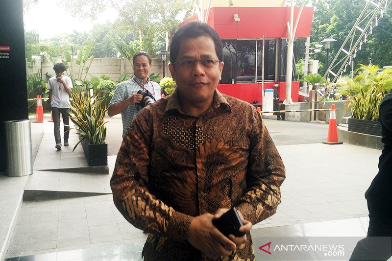 Sekjen DPR RI Indra Iskandar. (Foto: Antara/Benardy Ferdiansyah/am).