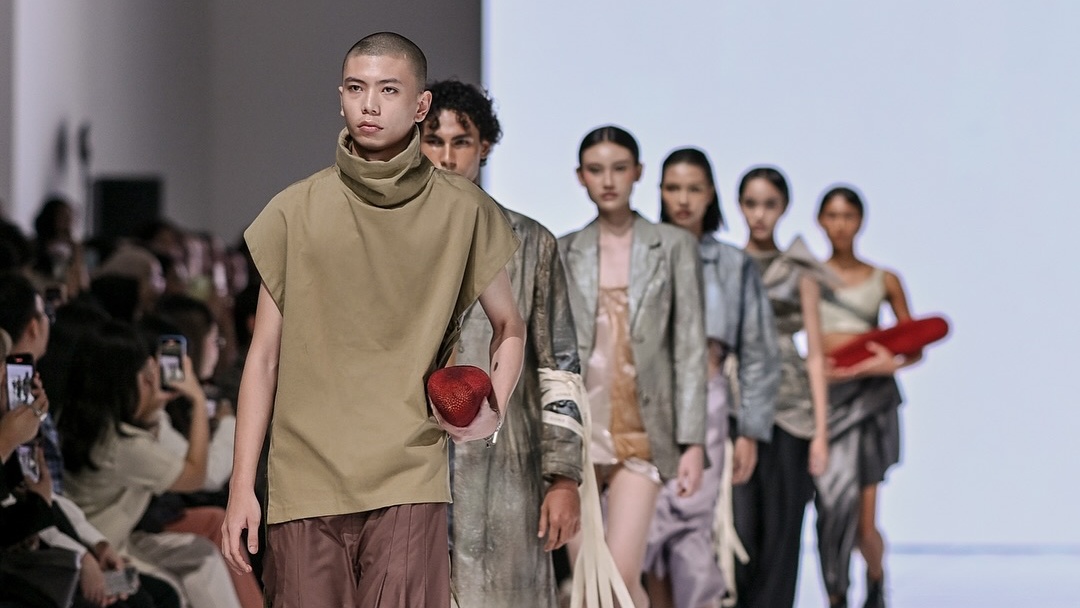 Jakarta Fashion Week 2026: Merayakan Warisan Gaya dan Regenerasi Desainer Tanah Air