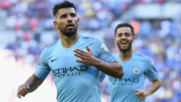 Dua Gol Aguero Bawa City Permalukan Chelsea di Wembley