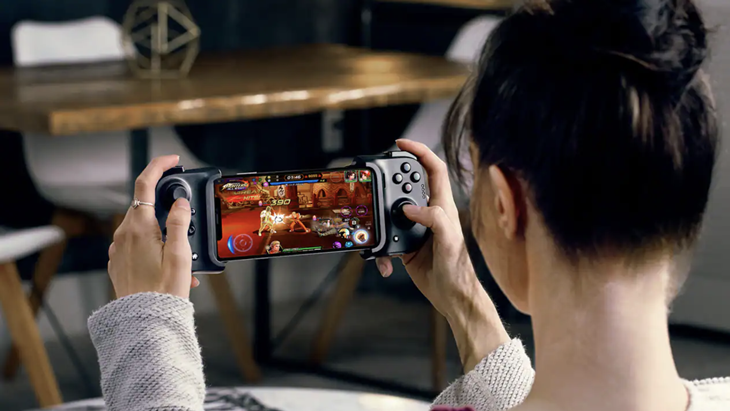 Microsoft Beri Dukungan Dua Controller iPhone untuk Xbox Cloud Gaming