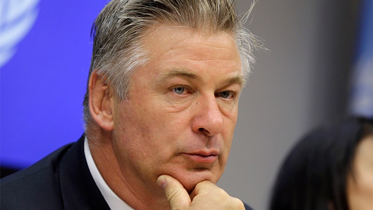 Keluarga Halyna Hutchins Gugat Alec Baldwin