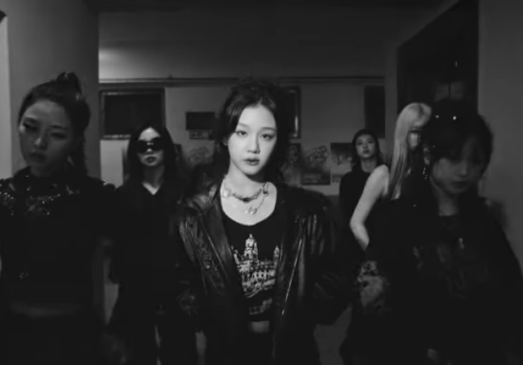 Lirik lagu CLIK CLAK BABYMONSTER Lengkap dengan Terjemahan: Go Head Ladies
