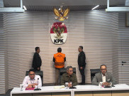 Sekjen PDIP Pakai Rompi Jingga Bertuliskan Tahanan KPK, Yusril: Pemerintah Tidak Dapat Mengintervensi 