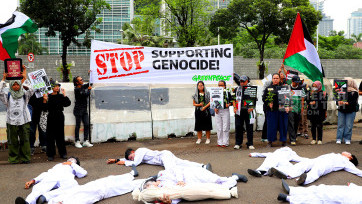Aksi Solidaritas untuk Warga Gaza Palestina di Depan Gedung Kedubes AS Jakarta