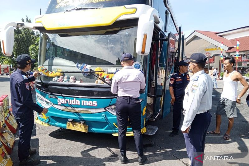 Bus di Terminal Kalideres Layak Beroperasi Angkut Penumpang Mudik