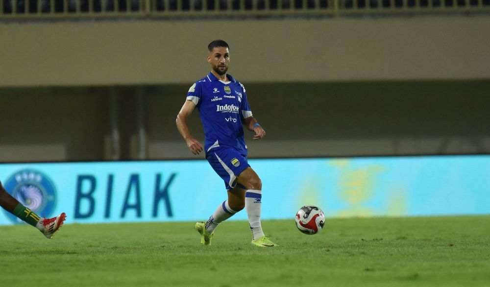 Pasang Kewaspadaan, Gelandang Persib Luciano Guaycochea: Selangor FC Hanya Kurang Bagus di Awal