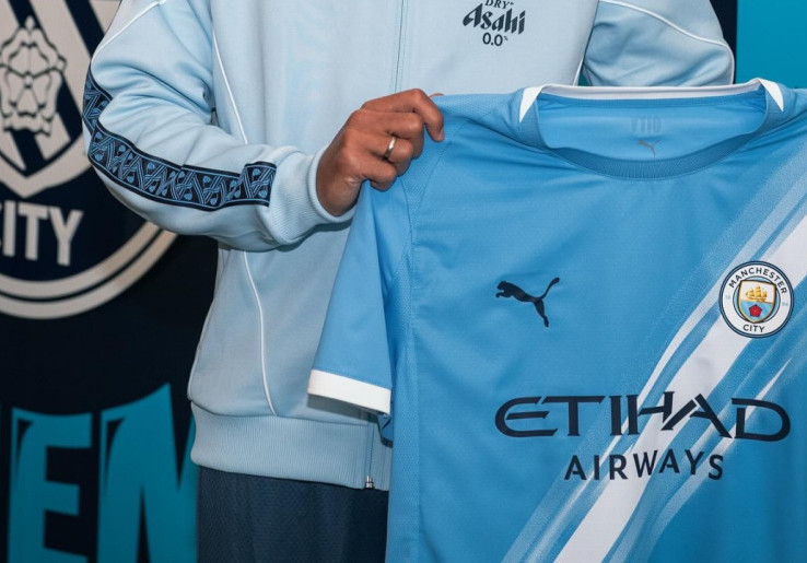 Big Cola Gandeng Manchester City, Dekatkan Diri ke Penggemar di Indonesia