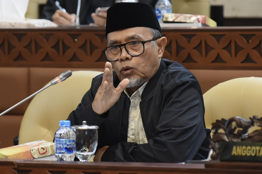 Subsidi Tiket KRL Berbasis NIK, DPR Sebut Rumit dan Rentan Kebocoran Data