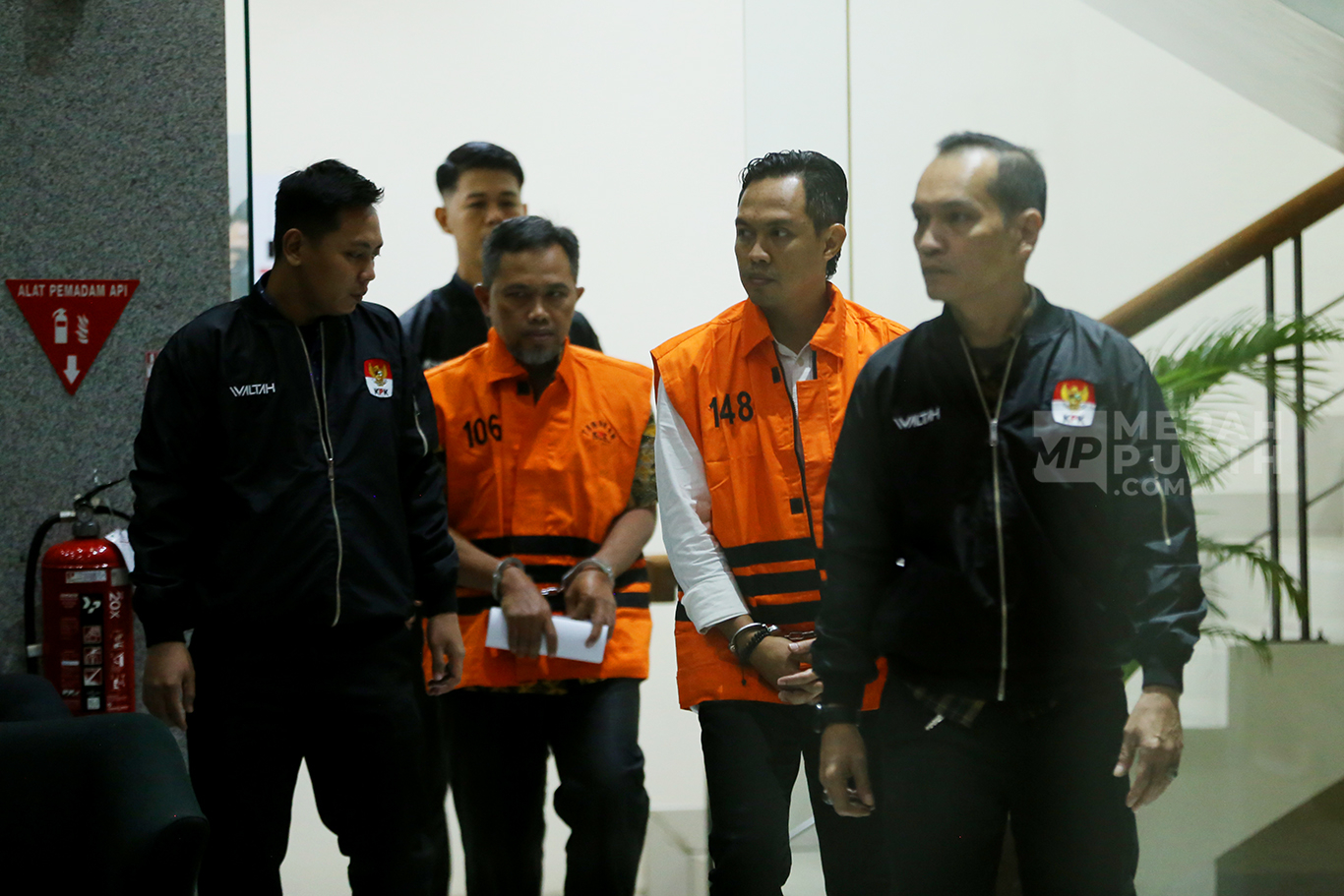KPK Resmi Tetapkan Bupati Cilacap Syamsul Auliya Rachman Tersangka Kasus Dugaan Pemerasan