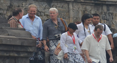 Richard Gere (Sumber: konservasiborobudur.org)