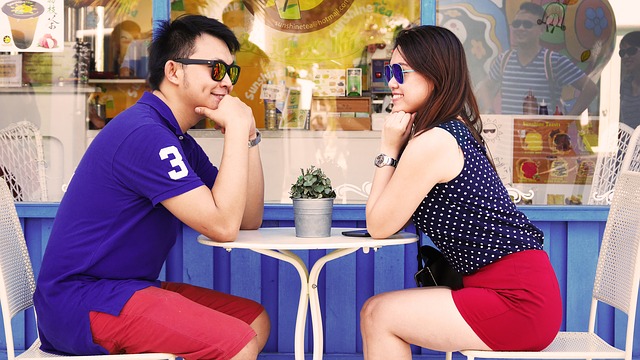 Dating couple