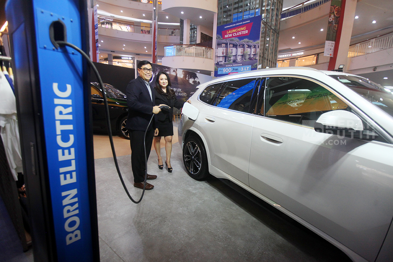 Jangkau Pecinta Otomotif, BMW Exhibition Hadir Perdana di Mall Kelapa Gading Jakarta