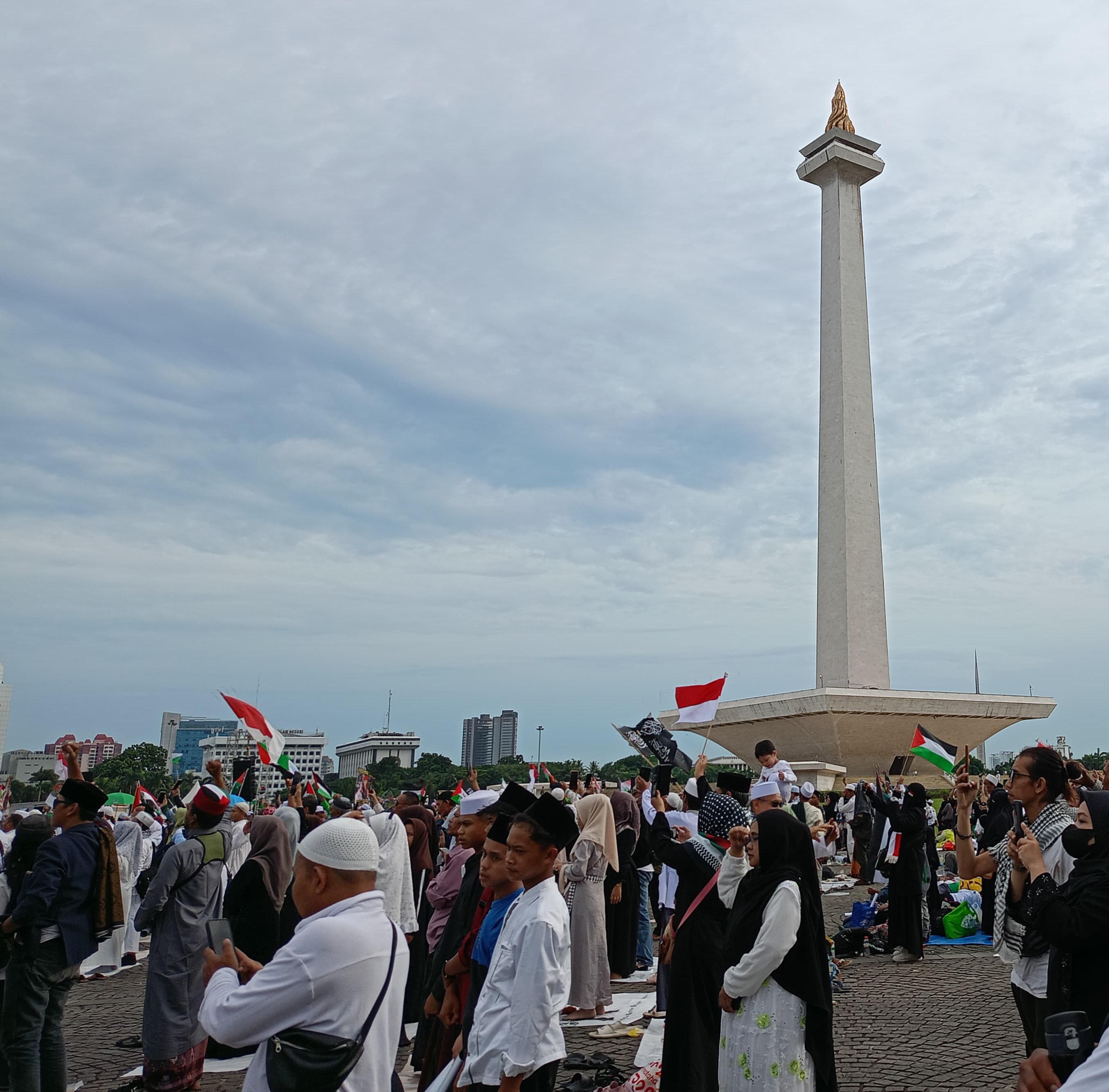 Reuni Akbar PA 212: Habib Rizieq Serukan Dukungan untuk Pemerintahan Prabowo, tetapi Tetap Kritis