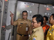 Anies Sebut Tanggul Jatipadang yang Jebol Tumpukan Karung Pasir