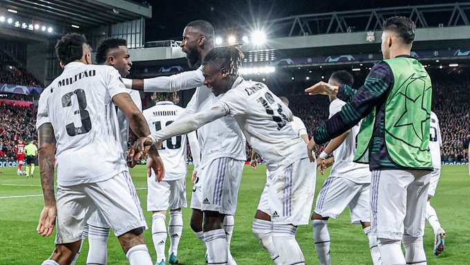 Hasil Liga Champions: Real Madrid Pesta Gol di Anfield, Napoli Lumat Frankfurt