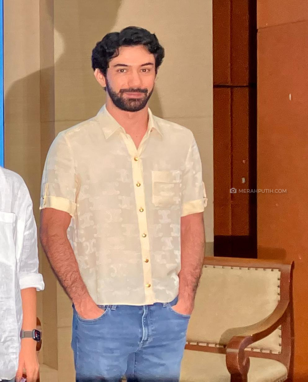 reza rahadian