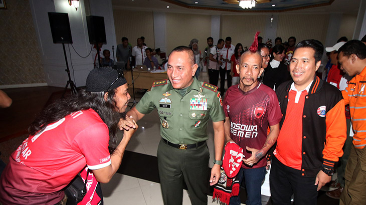 Terkait Kisruh Suporter, Ketum PSSI: Salahkanlah Saya, Asal Persoalan Suporter Selesai