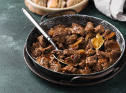 Santapan Hari Lebaran, Batasi Makan Opor dan Rendang