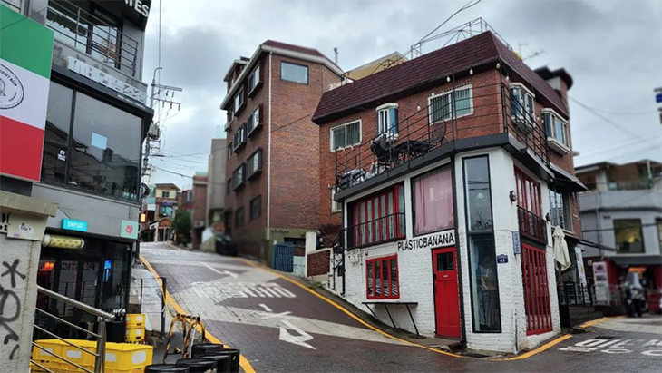 Itaewon, Area Hit Hiburan Malam di Hamparan Gang Sempit