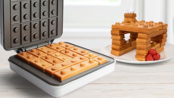 Yuk Lihat Mesin Pembuat Waffle Berbentuk Lego Pertama di Dunia