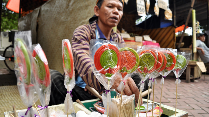 Masih Ingat Jajanan Manis Tahun 80-an Ini?