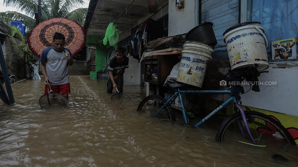 BMKG: Cuaca Ekstrem dan Hujan Lebat Diprediksi Landa Indonesia Sepekan ke Depan