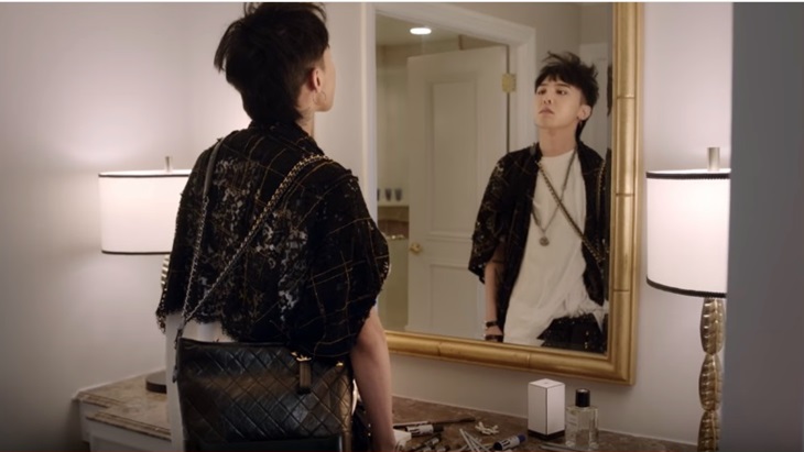 G-Dragon Jadi Ikon Terbaru Merek Tas Asal Prancis