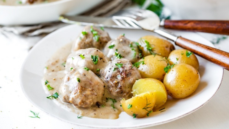 Dukung Social Distancing, IKEA Bongkar Resep Rahasia Swedish Meatballs
